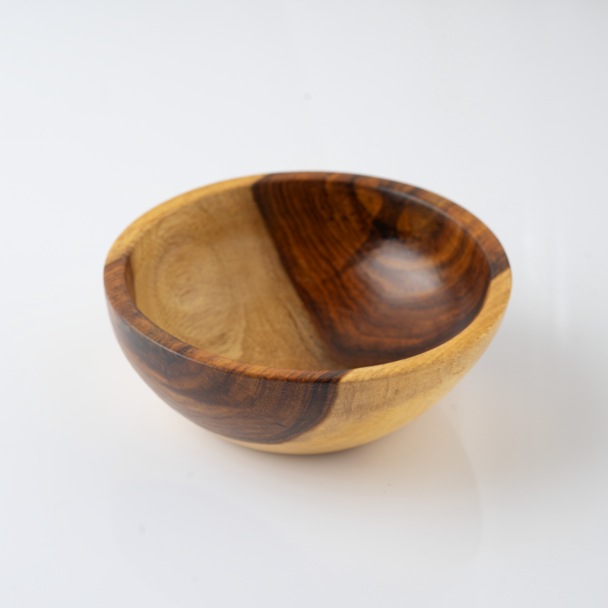 Wooden bowl ( Diameter 30 cm )