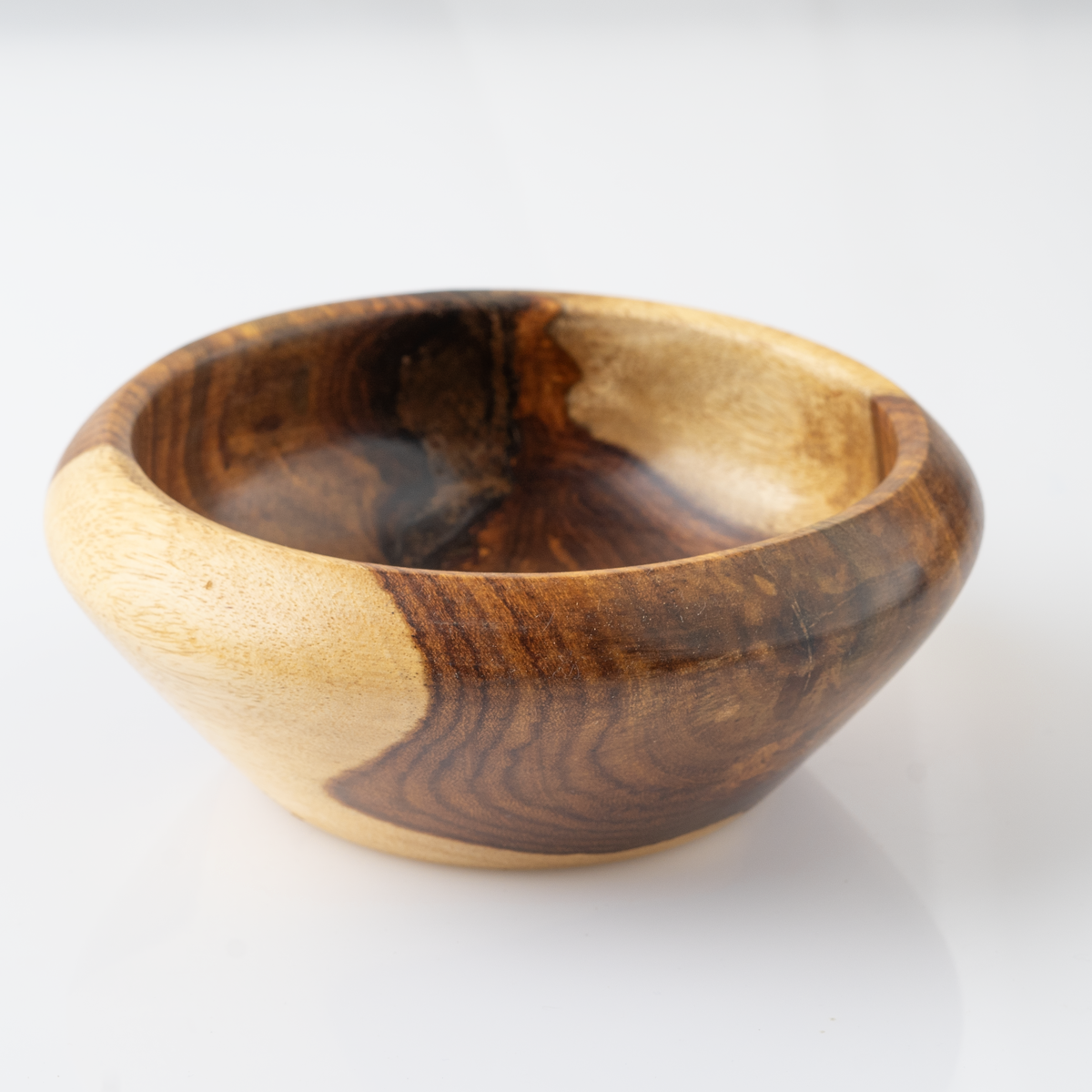 Small Edged bowl